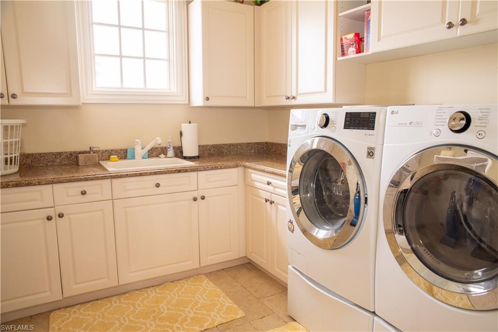 MARCO BEACH - Residential