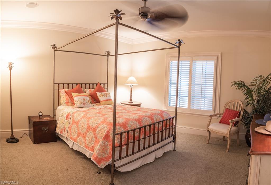 MARCO BEACH - Residential