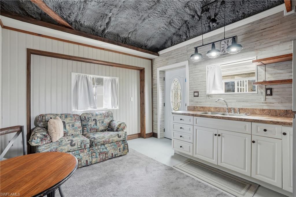 HEITMANS - Residential