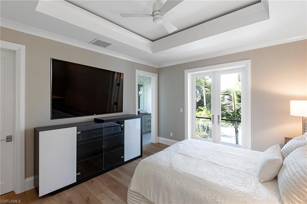 AQUALANE SHORES - Residential