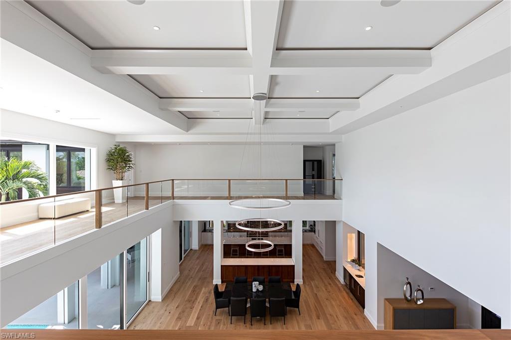 AQUALANE SHORES - Residential