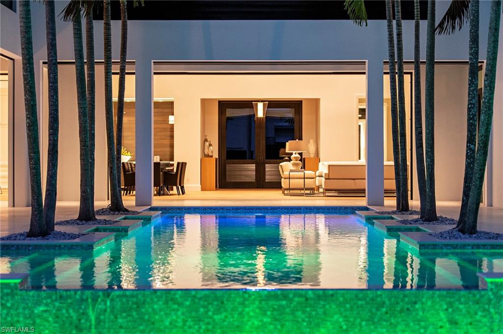 AQUALANE SHORES - Residential