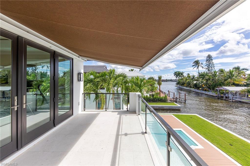 AQUALANE SHORES - Residential