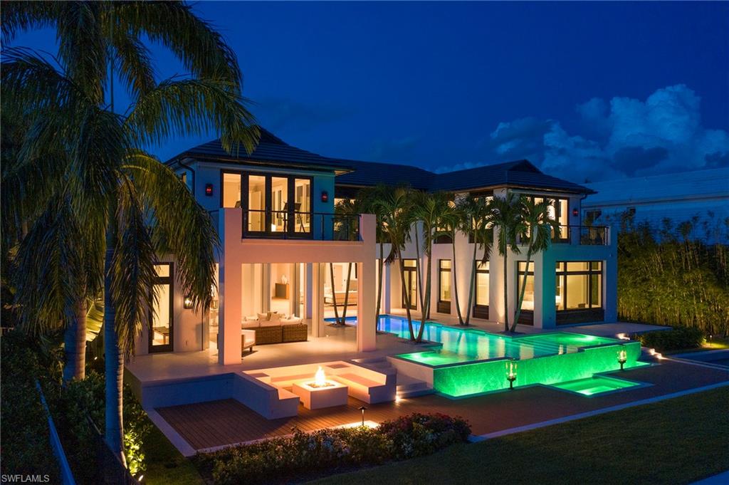 AQUALANE SHORES - Residential