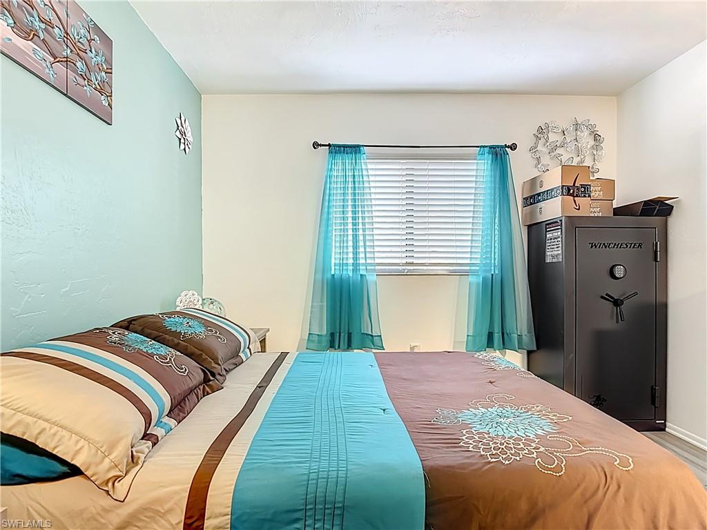 COUNTRY PINES CONDO - Residential