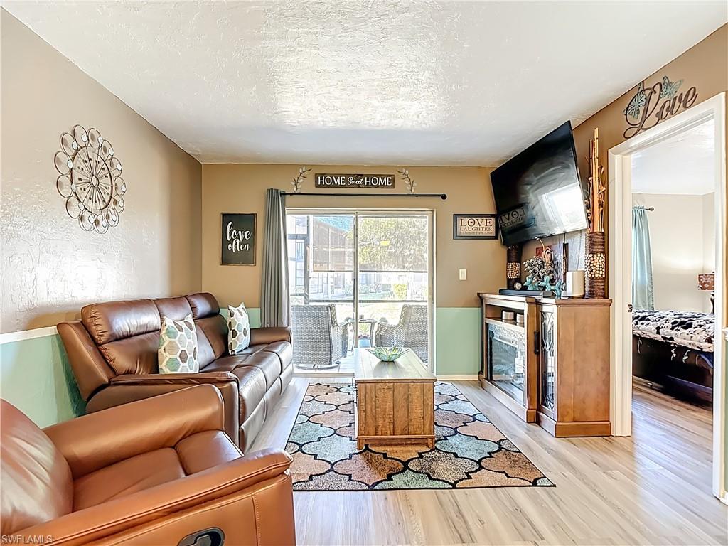 COUNTRY PINES CONDO - Residential