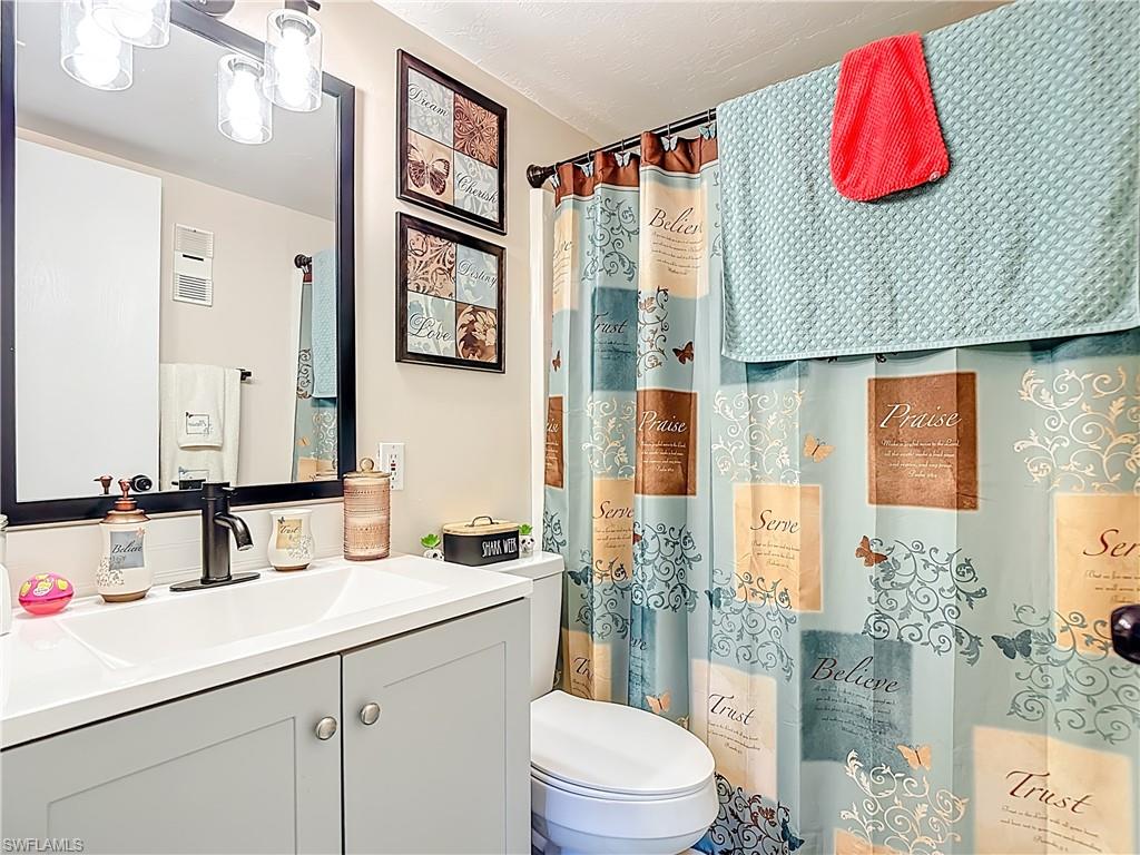 COUNTRY PINES CONDO - Residential