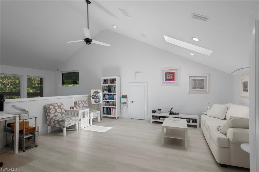 TALL PINES - Residential