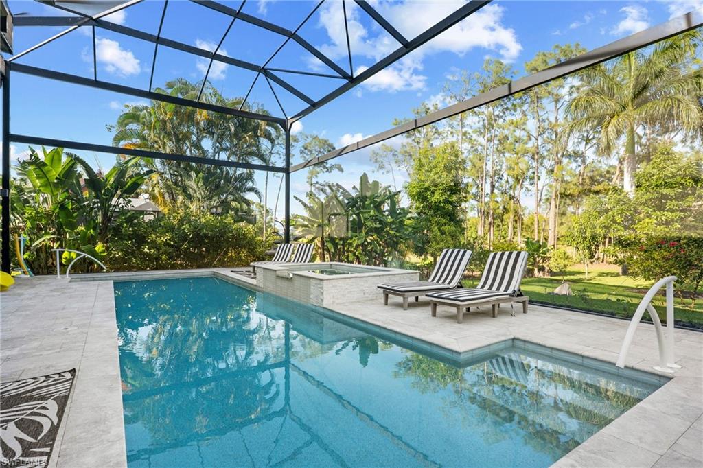 TALL PINES - Residential