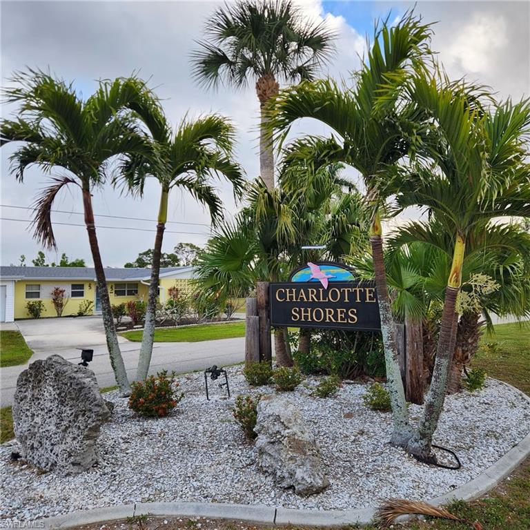 CHARLOTTE SHORES - Residential Lease