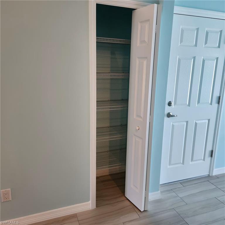 CHARLOTTE SHORES - Residential Lease