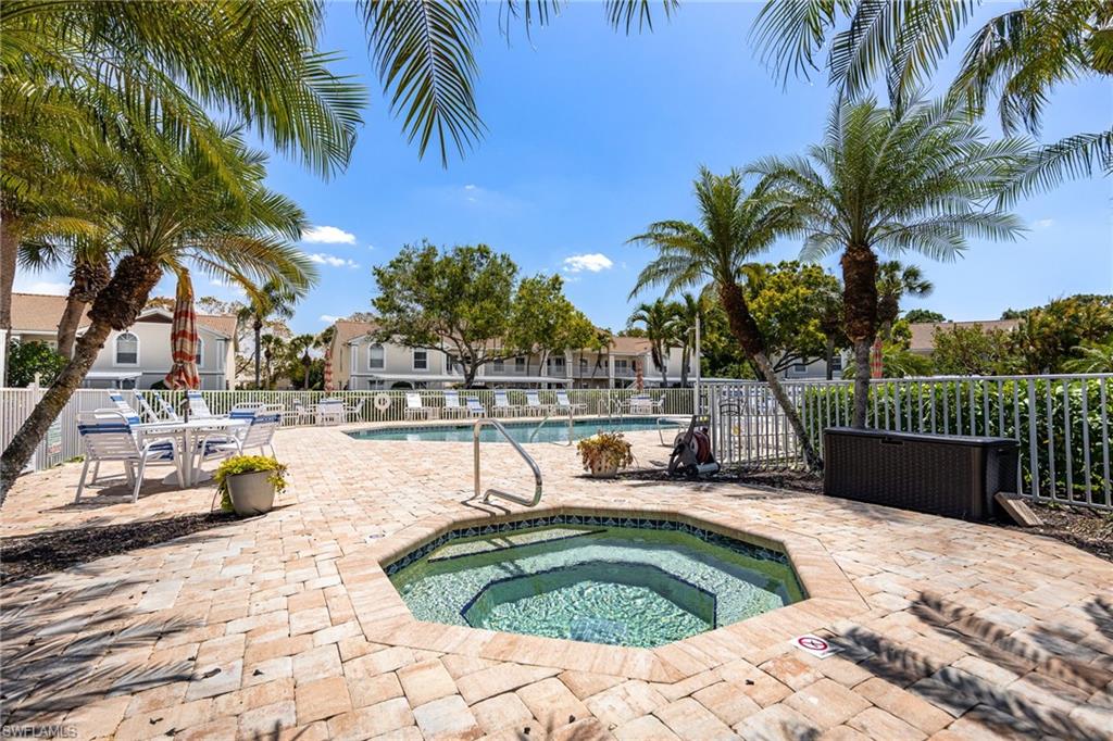 BERMUDA GARDENS - Residential