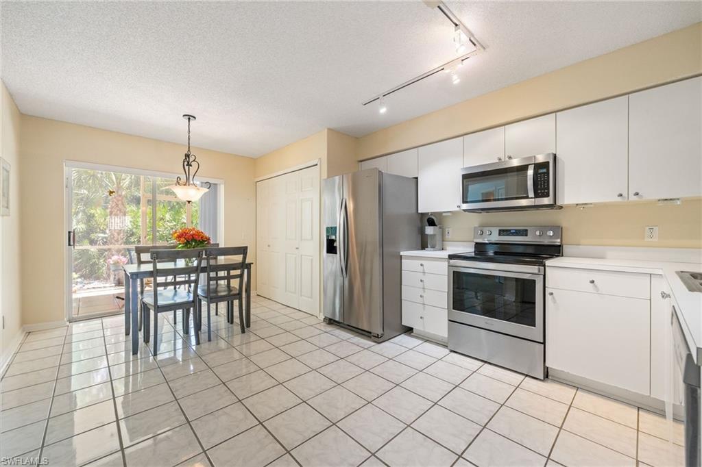 BERMUDA GARDENS - Residential