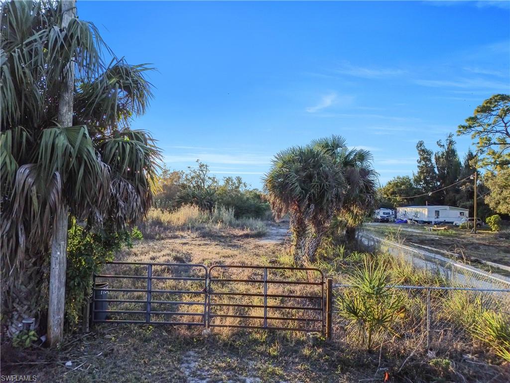 SUNCOAST ESTATES UNREC - Land