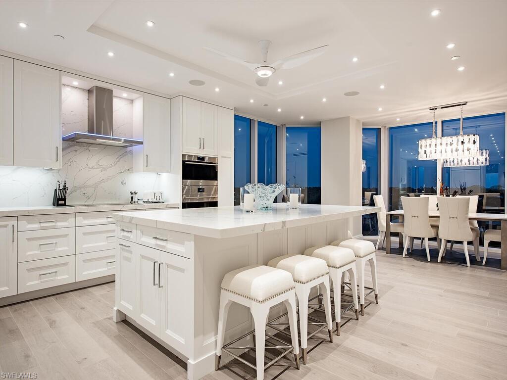 BAYPOINTE AT NAPLES CAY - Residential