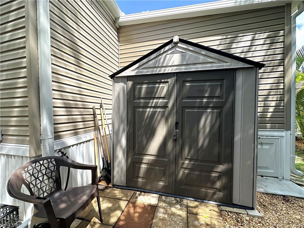 CORKSCREW WOODLANDS - Residential