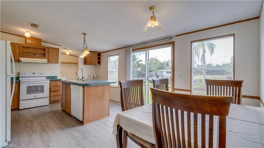 FORSYTH RIVERVIEW PARK - Residential