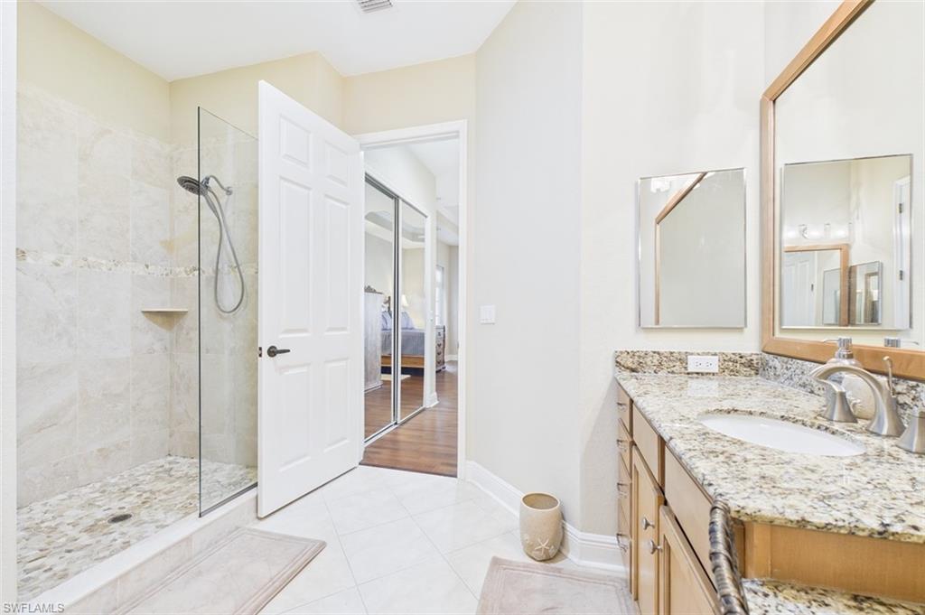 BLUE WATER - Residential