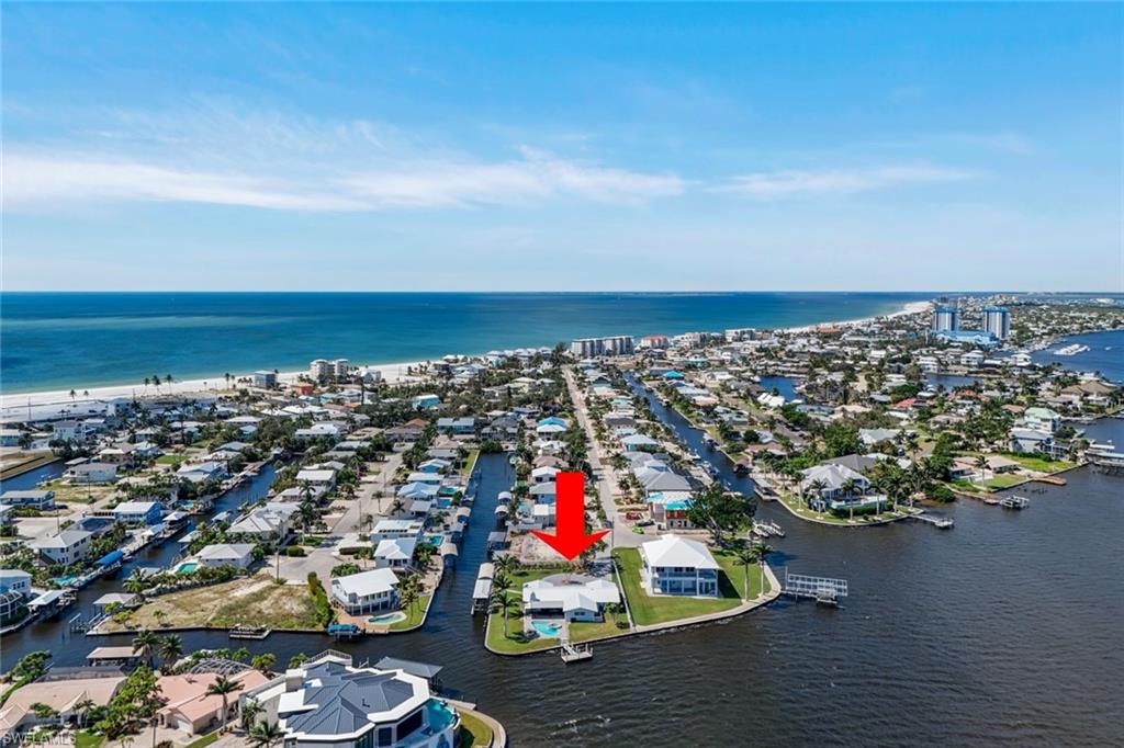 HOLIDAY HEIGHTS - Residential