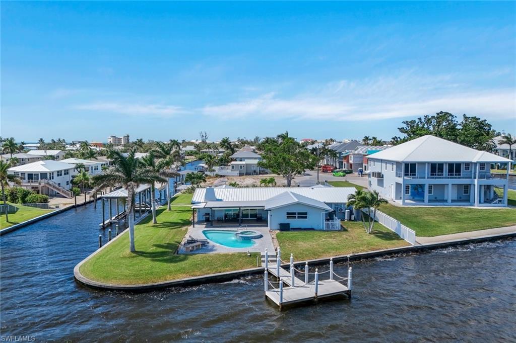 HOLIDAY HEIGHTS - Residential