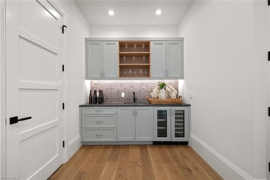 CONNERS - Residential