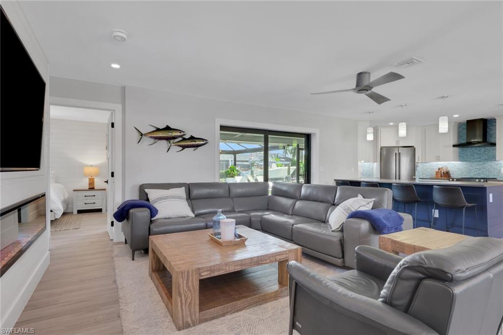 BONITA FARMS - Residential