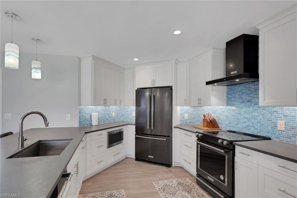 BONITA FARMS - Residential