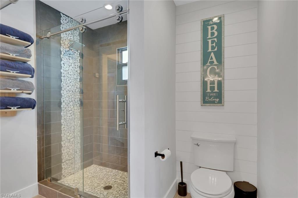 BONITA FARMS - Residential