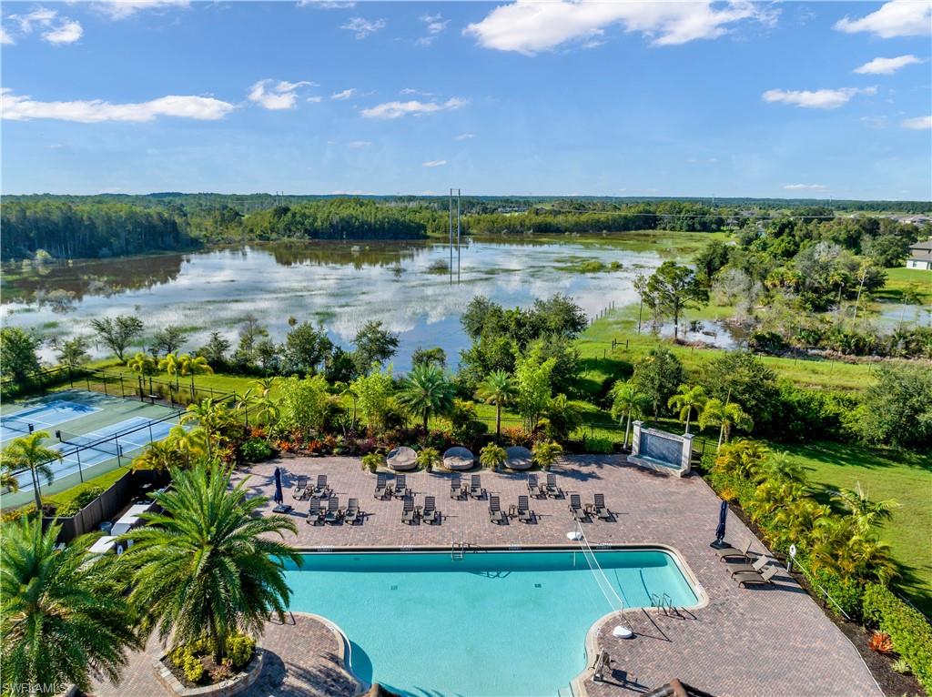 GOLDEN PALMS LUXURY MOTORCOACH RESORT - Land