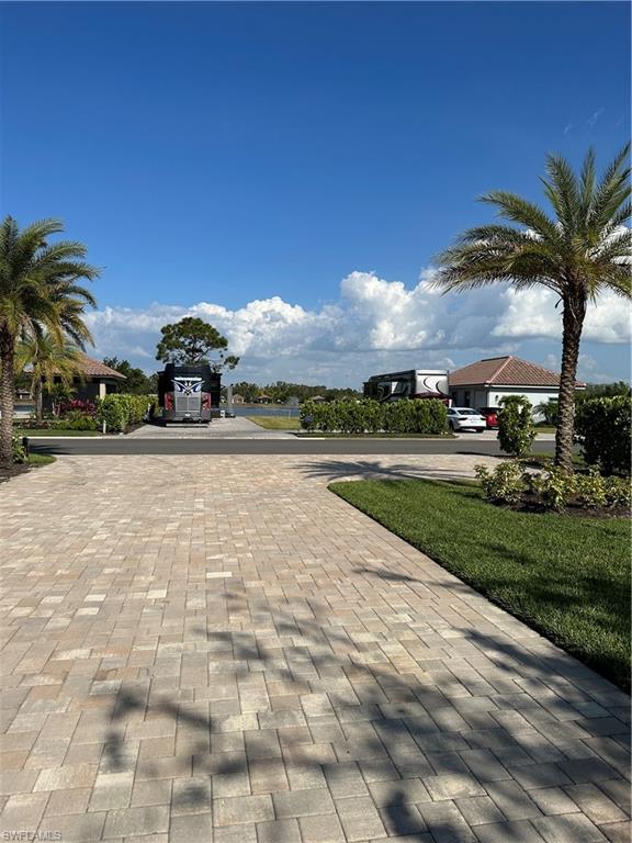 GOLDEN PALMS LUXURY MOTORCOACH RESORT - Land