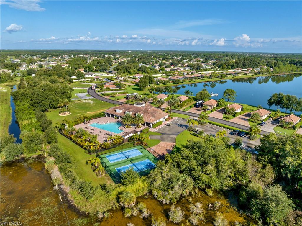 GOLDEN PALMS LUXURY MOTORCOACH RESORT - Land