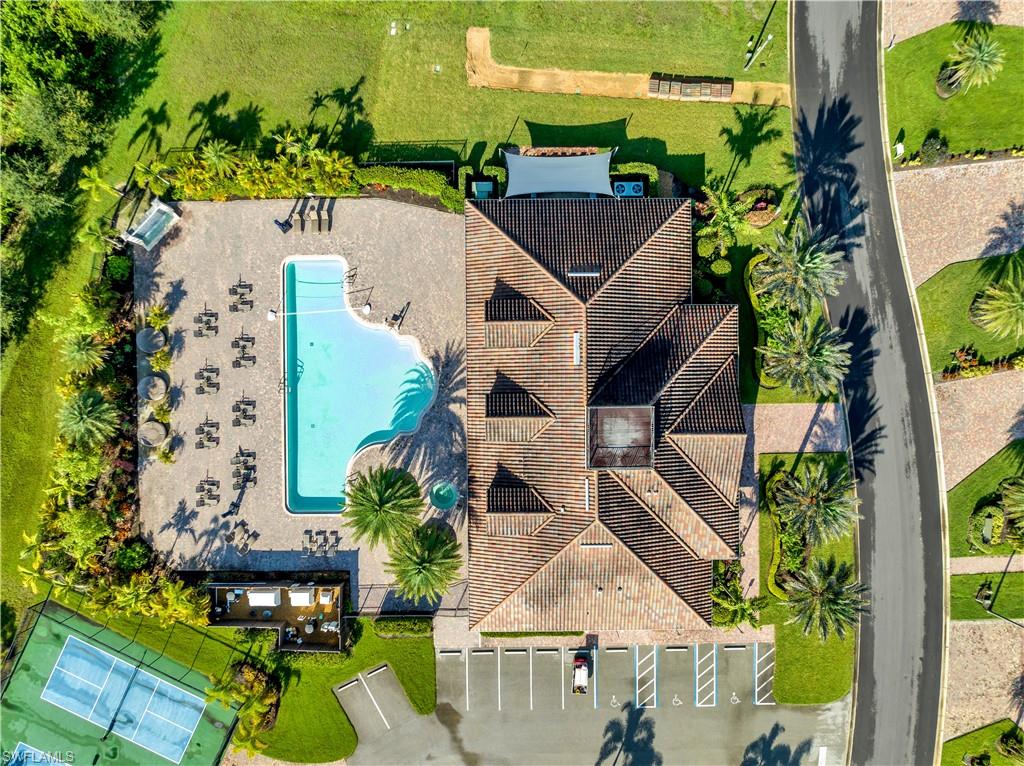 GOLDEN PALMS LUXURY MOTORCOACH RESORT - Land