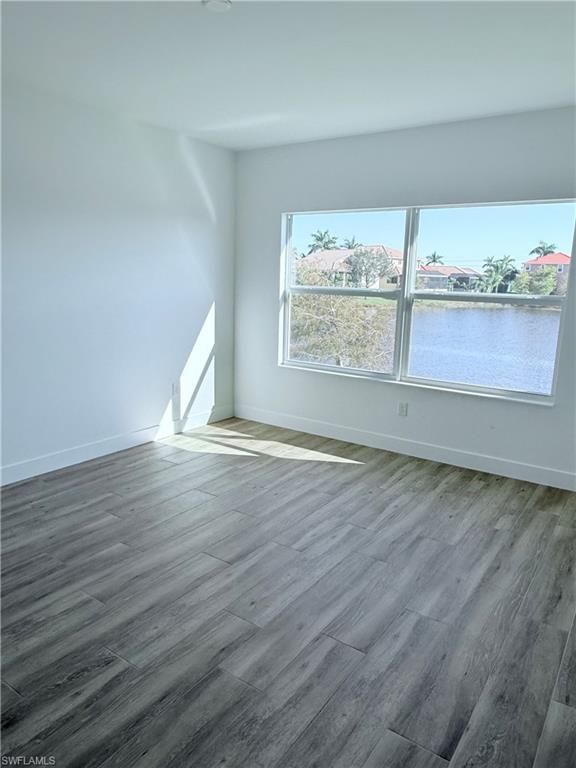 BANYAN BAY - Residential