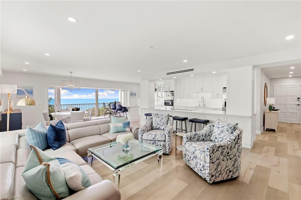 3401 Gulf Shore BLVD N 506