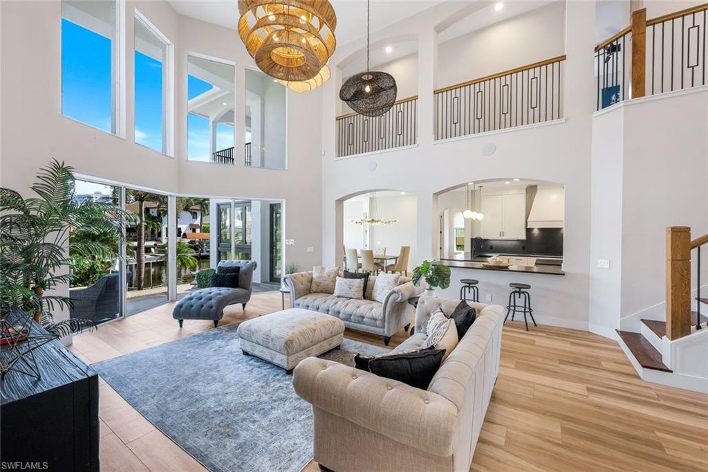 155 Heron AVE
