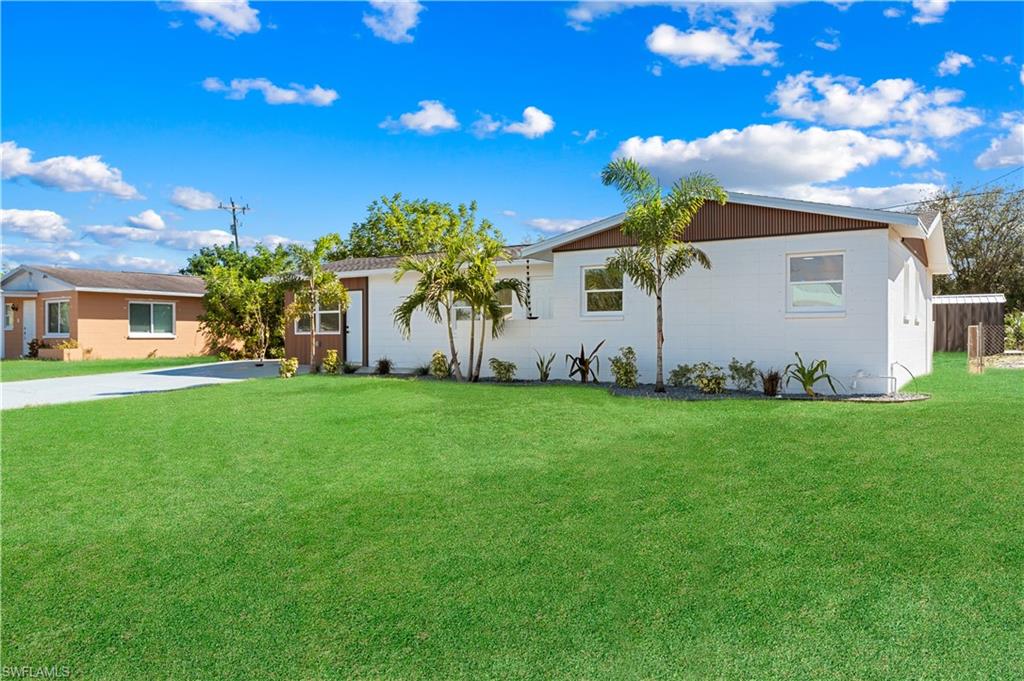 LEHIGH ACRES - Residential