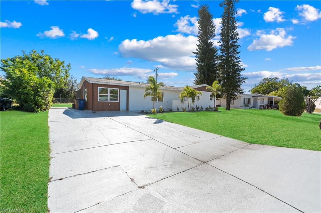 LEHIGH ACRES - Residential