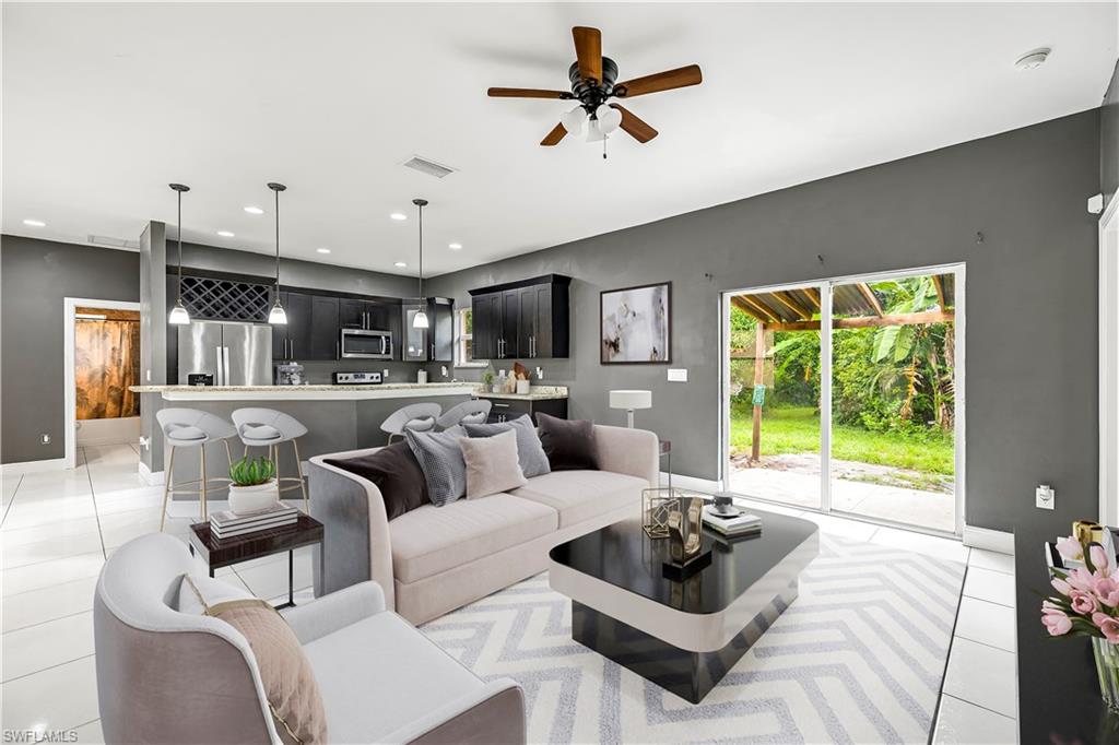 GOLDEN GATE ESTATES - Residential