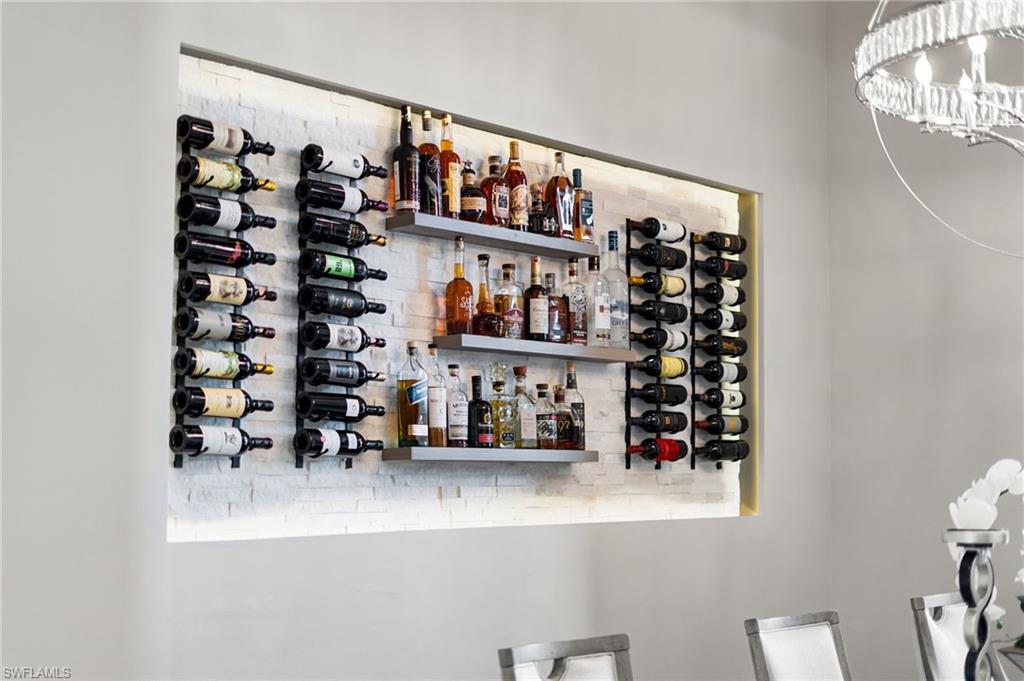 OYSTER HARBOR - Residential