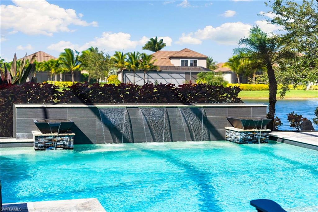 OYSTER HARBOR - Residential