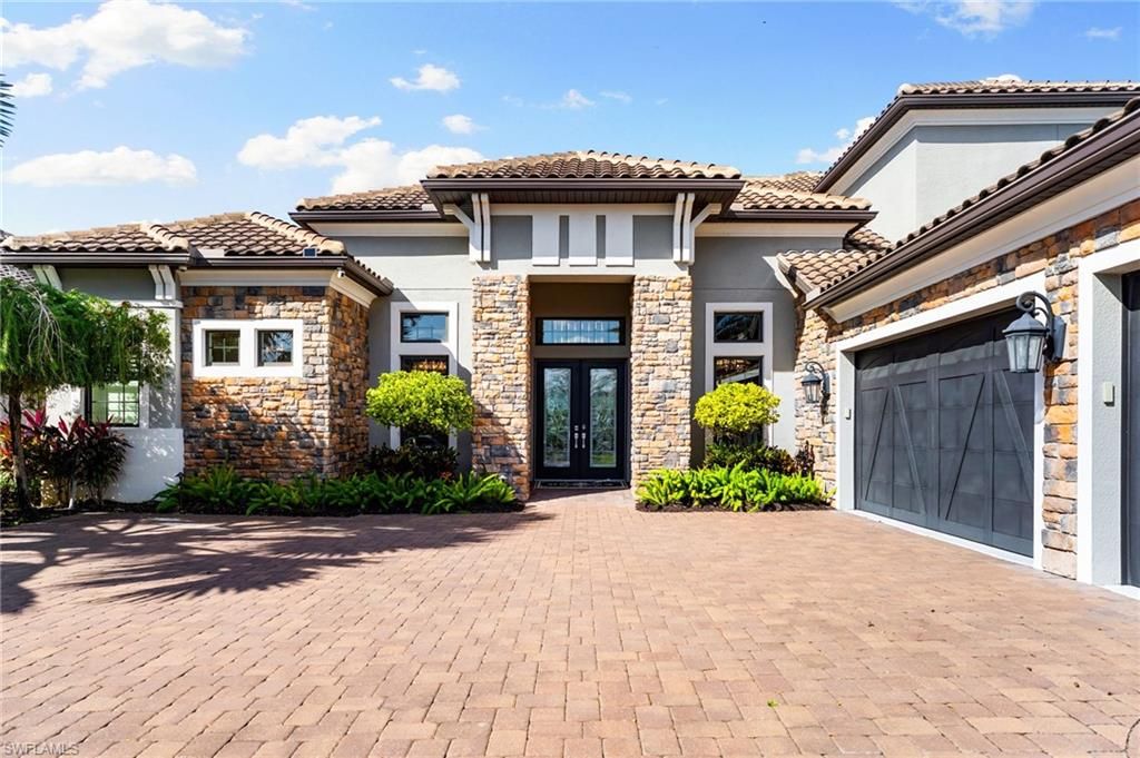 Photo of 3445 Wellfleet LN, NAPLES, FL 34114 (MLS # 225083770)