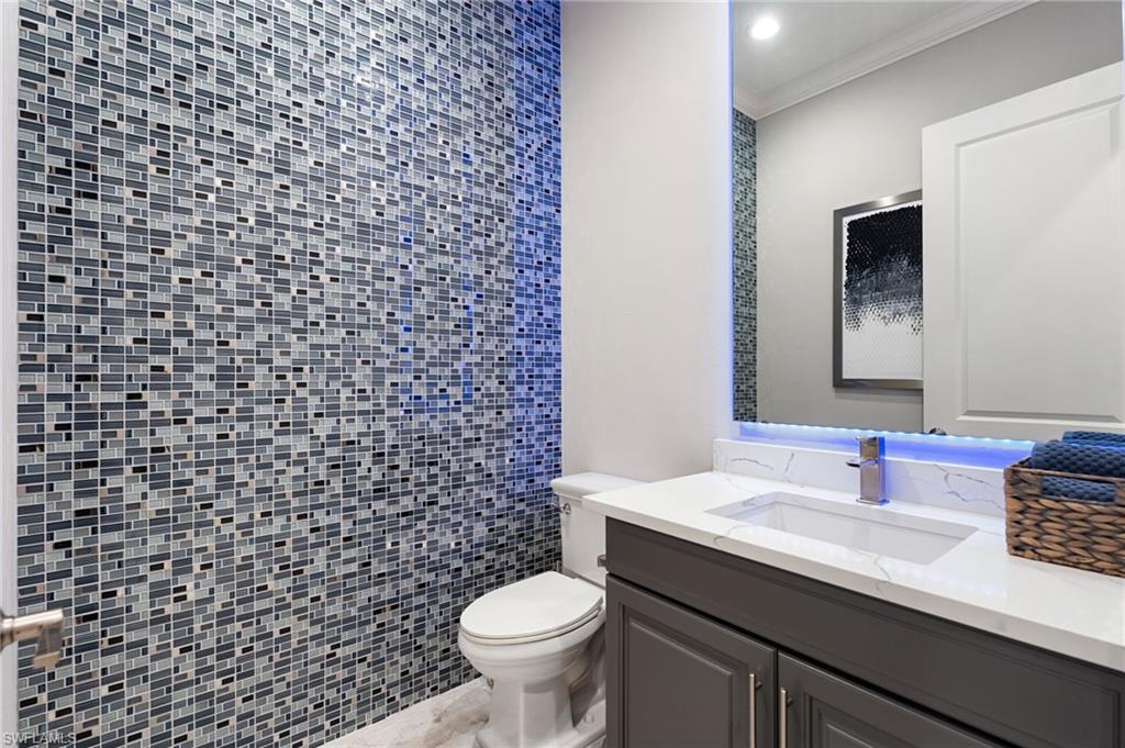 OYSTER HARBOR - Residential