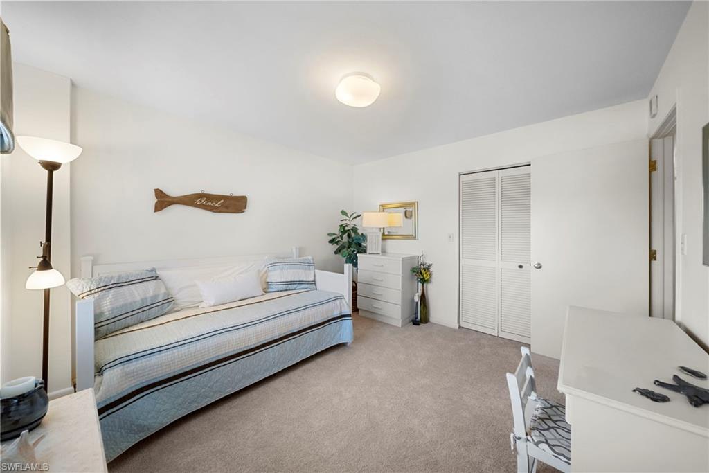 AMBASSADOR CONDO - Residential