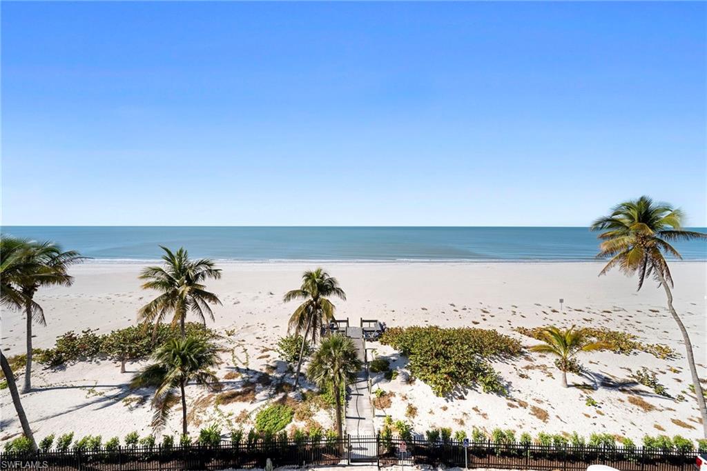 AMBASSADOR CONDO - Residential