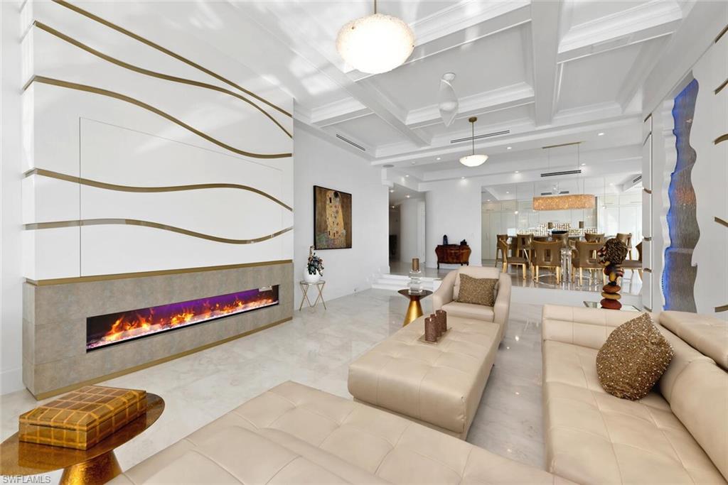 PARK PLAZA - Residential