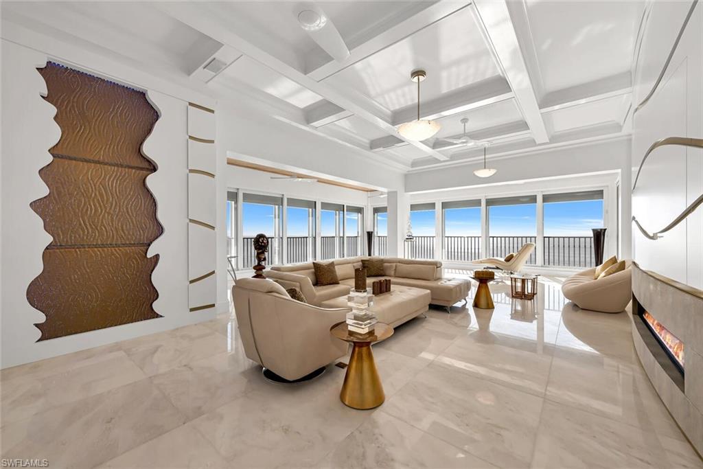 PARK PLAZA - Residential