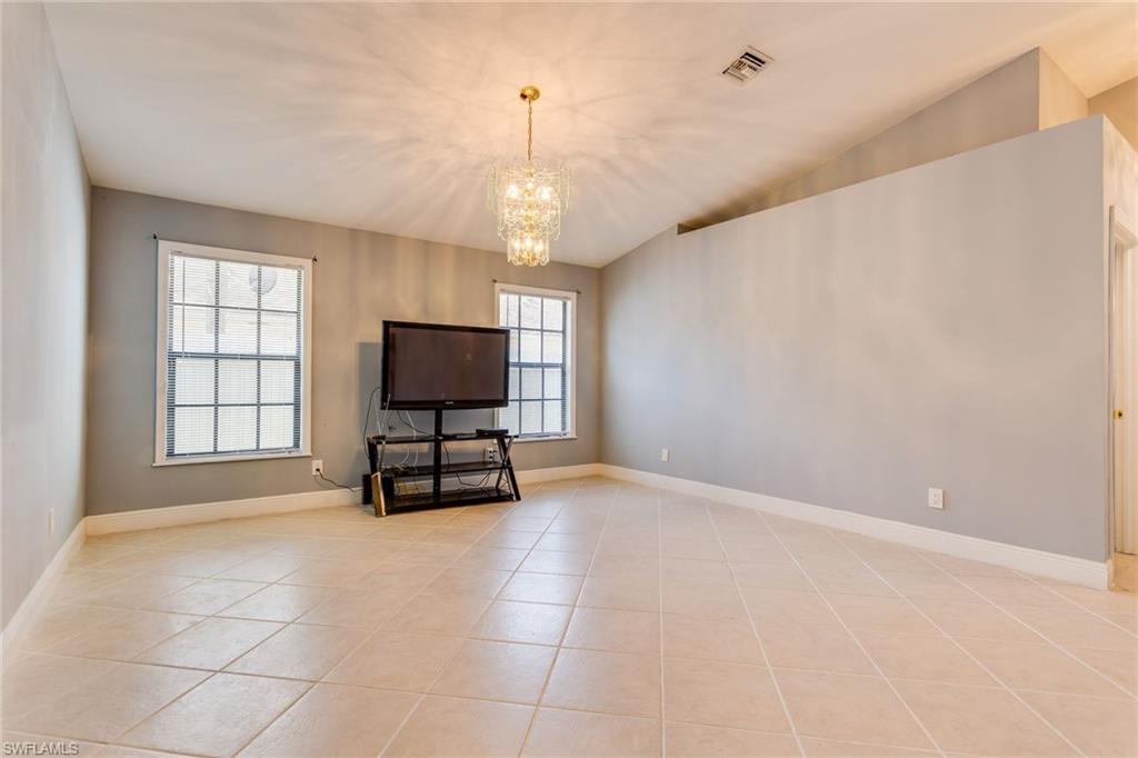 IMPERIAL GATES - Residential