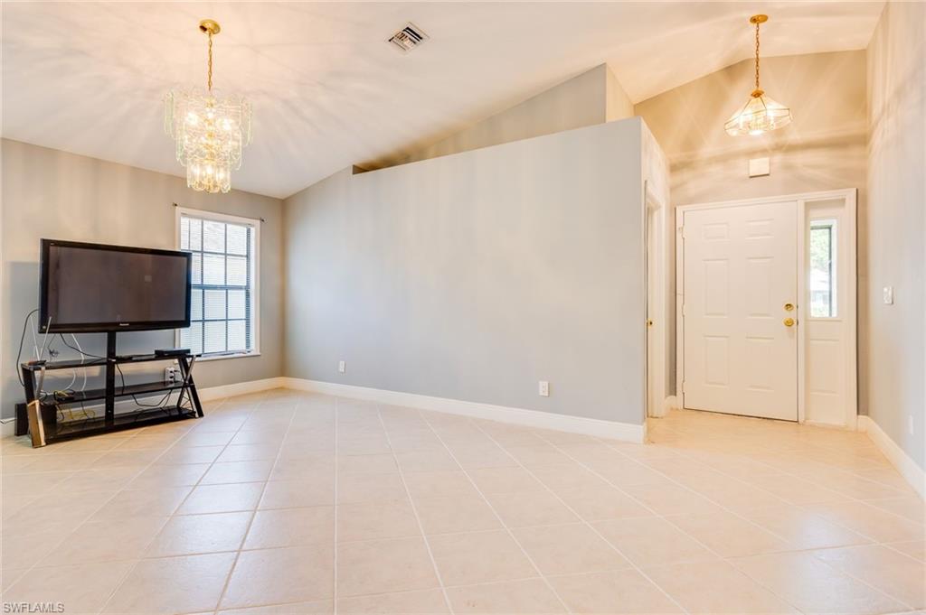 IMPERIAL GATES - Residential