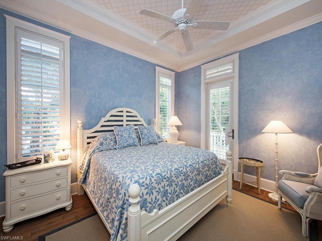 HIDEAWAY BEACH - Residential