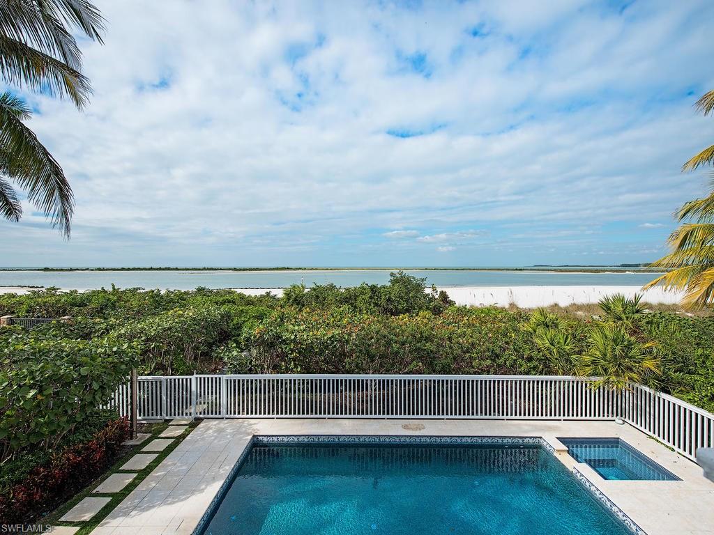 HIDEAWAY BEACH - Residential